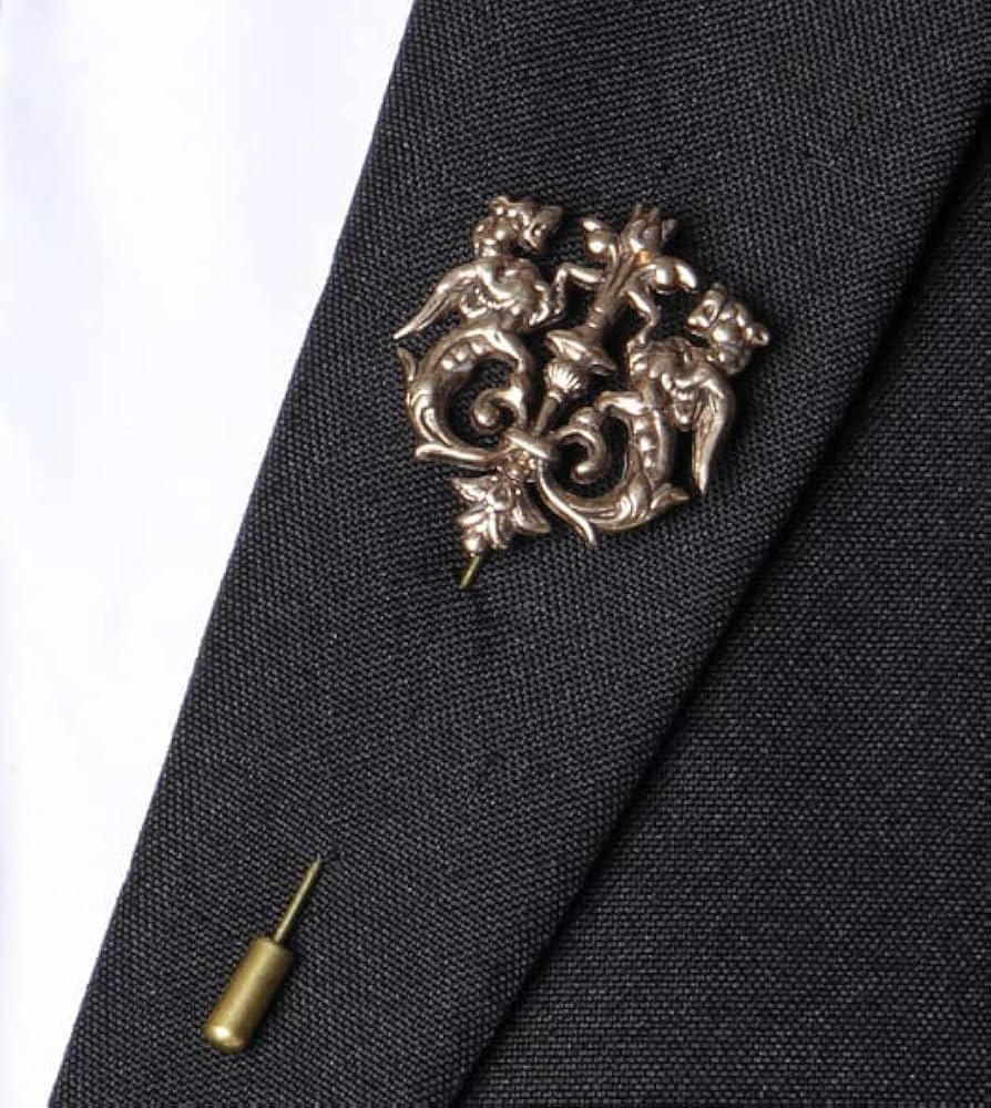 にじさんじ 加賀美ハヤト コスプレ ブローチ にじさんじ 加賀美ハヤト コスプレ ブローチ - メルカリ