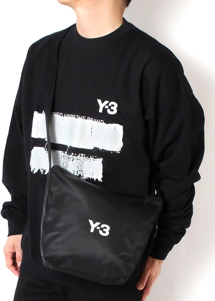 Amazon.co.jp: (ワイスリー)Y-3 メンズ ロゴプリント サコッシュ Amazon.co.jp: (ワイスリー)Y-3 メンズ ロゴプリント サコッシュ
