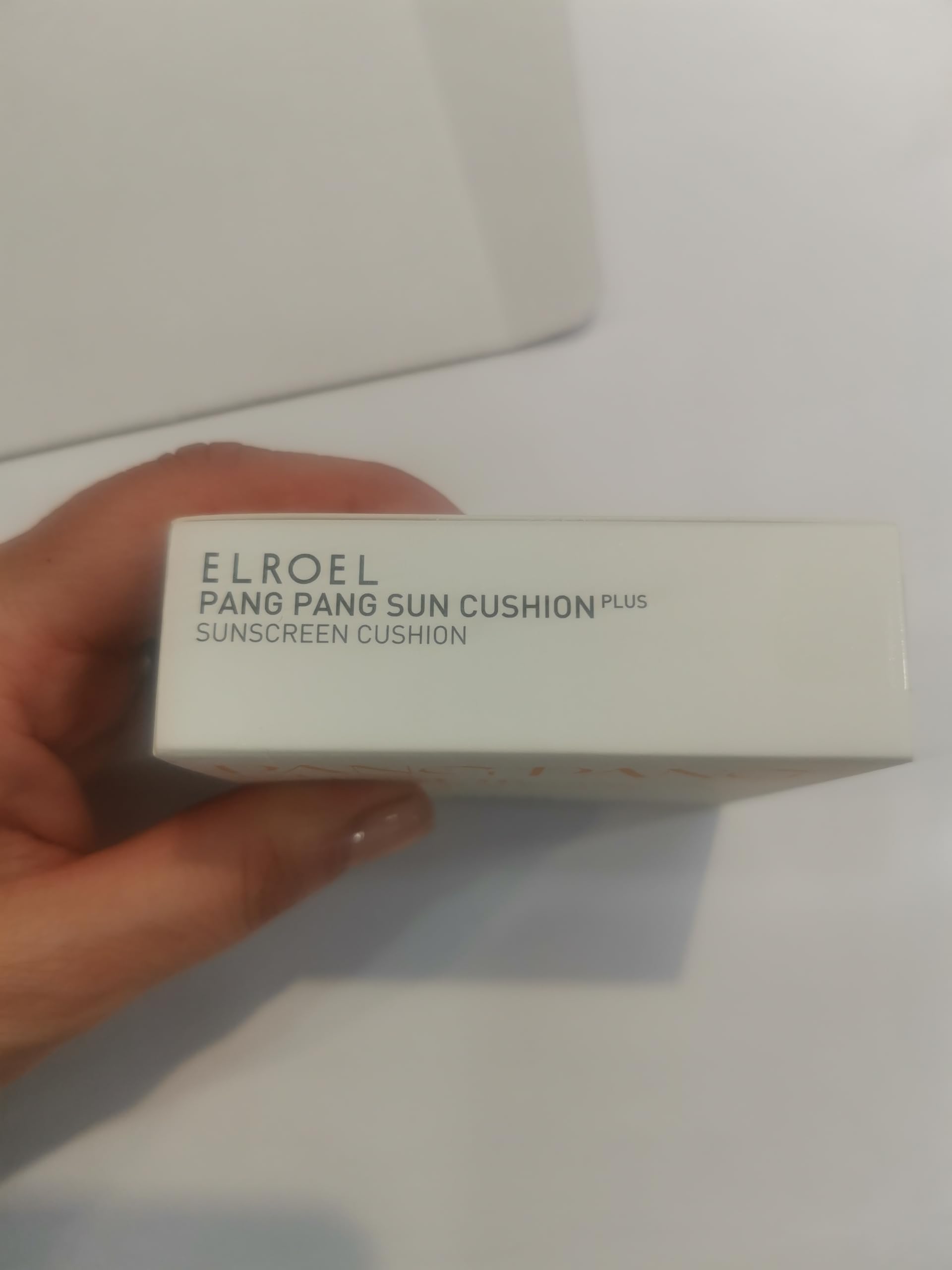 Elroel Pang Pang Sun Cushion Plus Crema Solare Viso Lenitiva e Antirughe SPF 50+/PA++++ 15 g