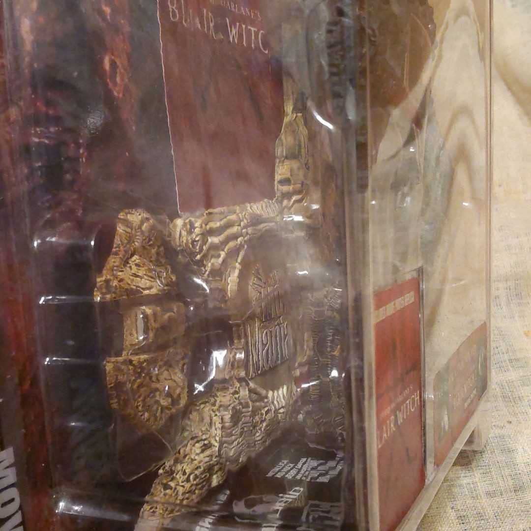 Amazon.co.jp: ブレアウィッチ フィギュア ホラー映画 未開封