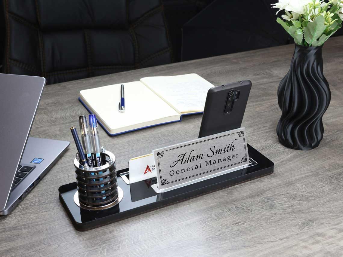 Personalisiertes Schreibtisch-Namensschild, Individuelles Acryl-Bürodekor, Schreibtischschild, Namensschild, Logo-Schild, Geschenk Für Kollegen
