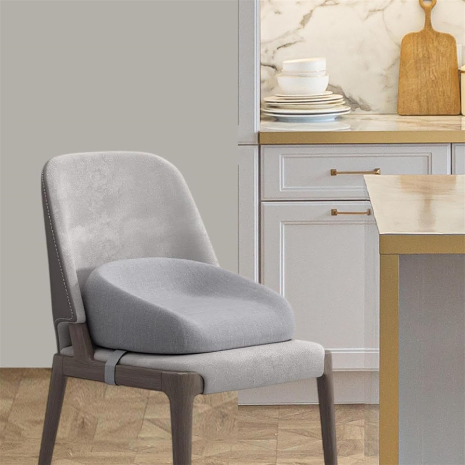 Chickwin Asiento Elevador Niños para la Mesa, Alzador Silla para Niños Comer Portátil Desmontable Elevador Cojín de Asiento con 2 Hebillas de Seguridad Correas (35 * 38 * 6cm,Azul)