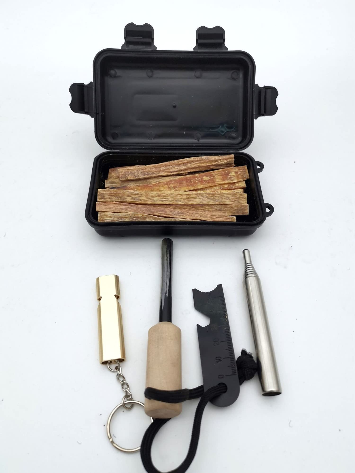 Kit di accensione del Fuoco, Kit di Sopravvivenza all'aperto, Include Diversi sistemi di accensione del Fuoco e fonti di acciarino di Emergenza, Perfetto per Il Campeggio e l'escursionismo