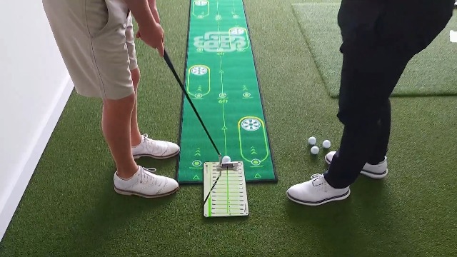 Golf Putting Mirror, Golf Putting Aid - Golf Training Aids for Men
