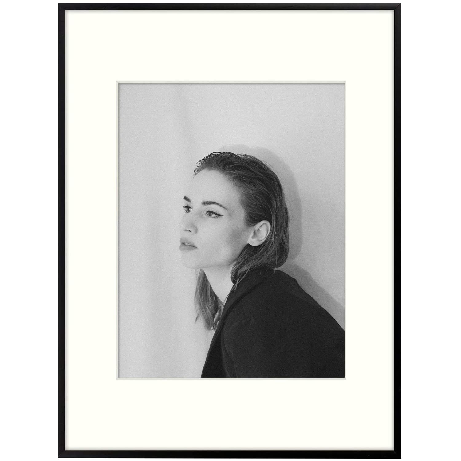 Golden State Art, 12x16 Aluminum Photo Frame with Ivory Mat for 8.5x11 Pictures - Sawtooth Hangers, Spring Clips - Wall Mounting - Real Glass - Metal Frame (Black, 1-Pack)