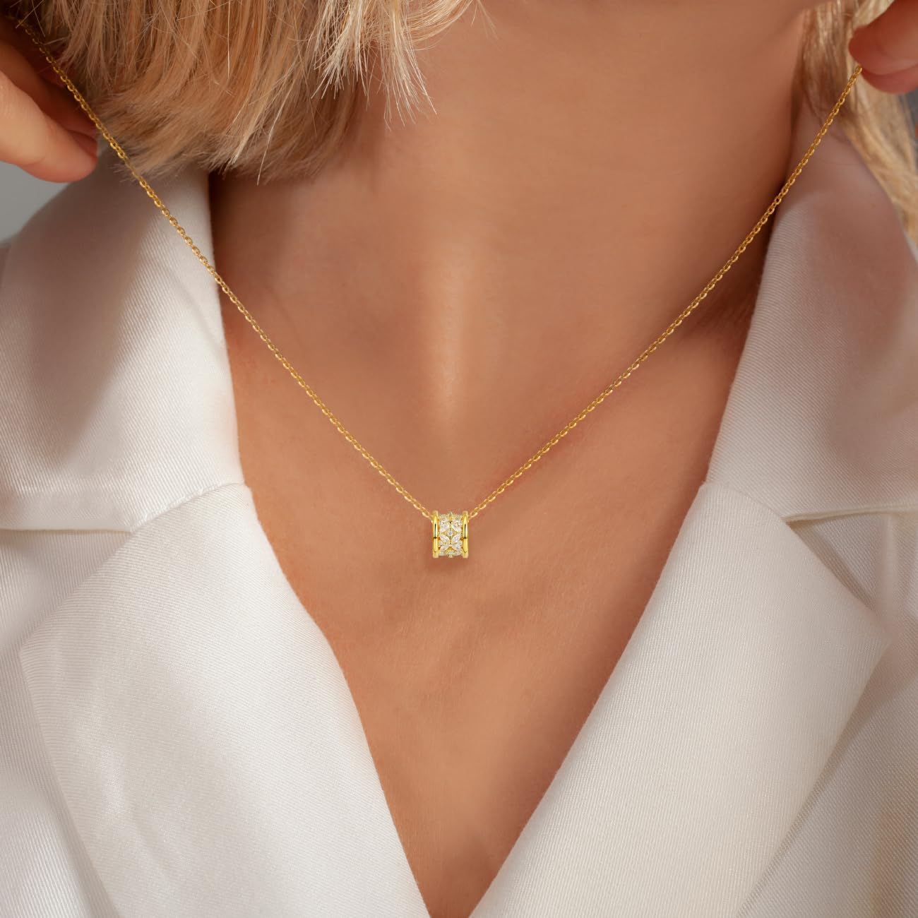 Necklace for Womens Wheel of Love Women Pendant 18k Gold-Plated Sterling Silver Modern Necklaces Fashion Jewelry