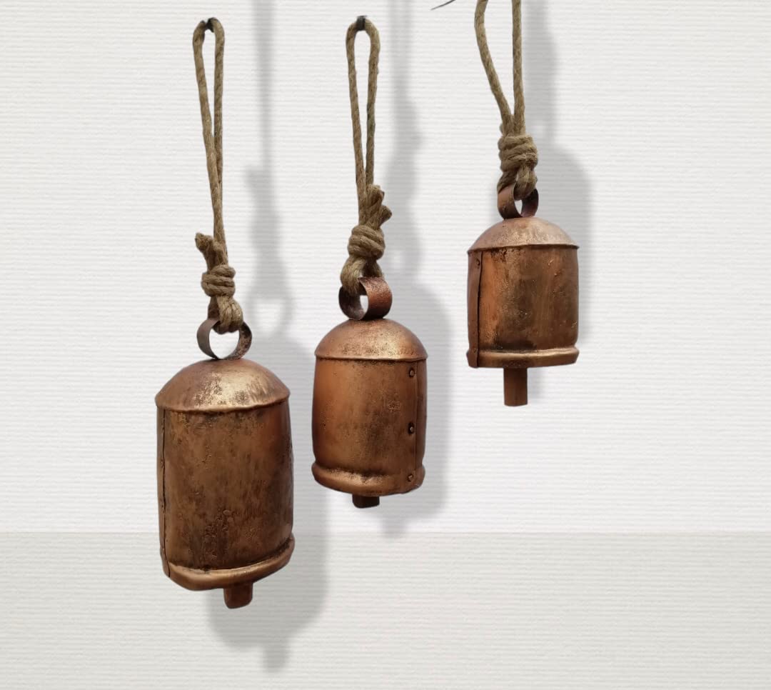 Wrought Iron Cow Harmony Vintage Bells Wind Chimes for Crafts Wall Hanging Christmas