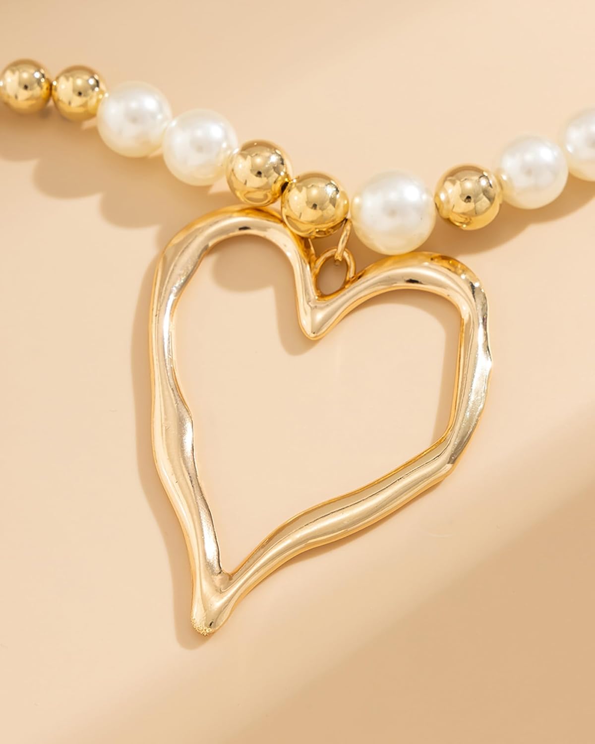 Valentines Heart Necklace for Women Chunky Gold Heart Pendant Necklace Adjustable Layered Gold Heart-Shaped Necklaces Valentine's Day Jewelry Gifts Valentine Outfits Accessories - Image 6