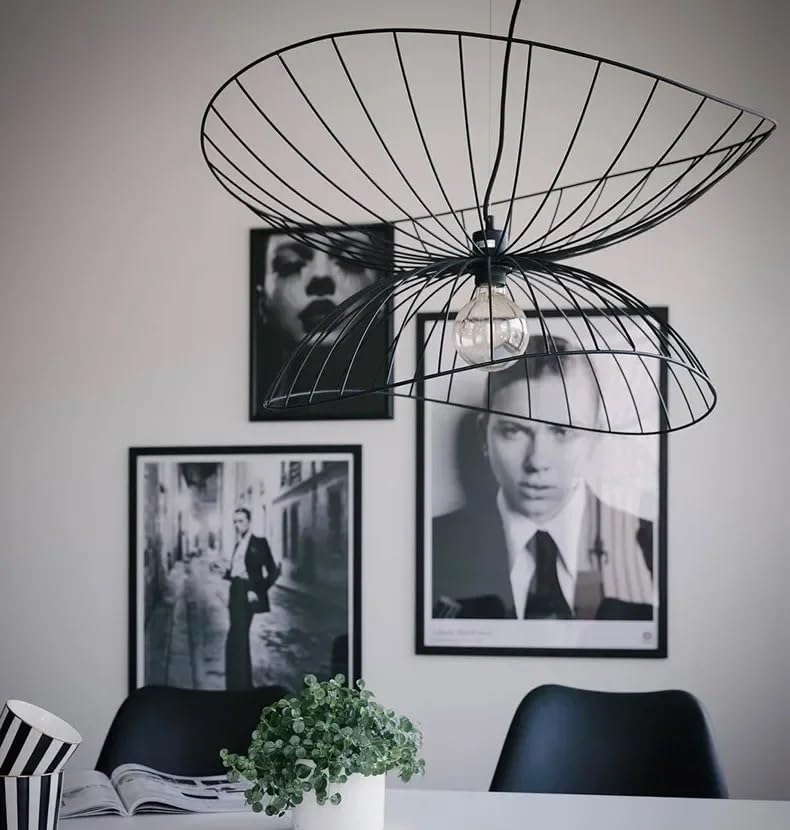 Lampe pendante moderne en métal pour éclairer un îlot de cuisine