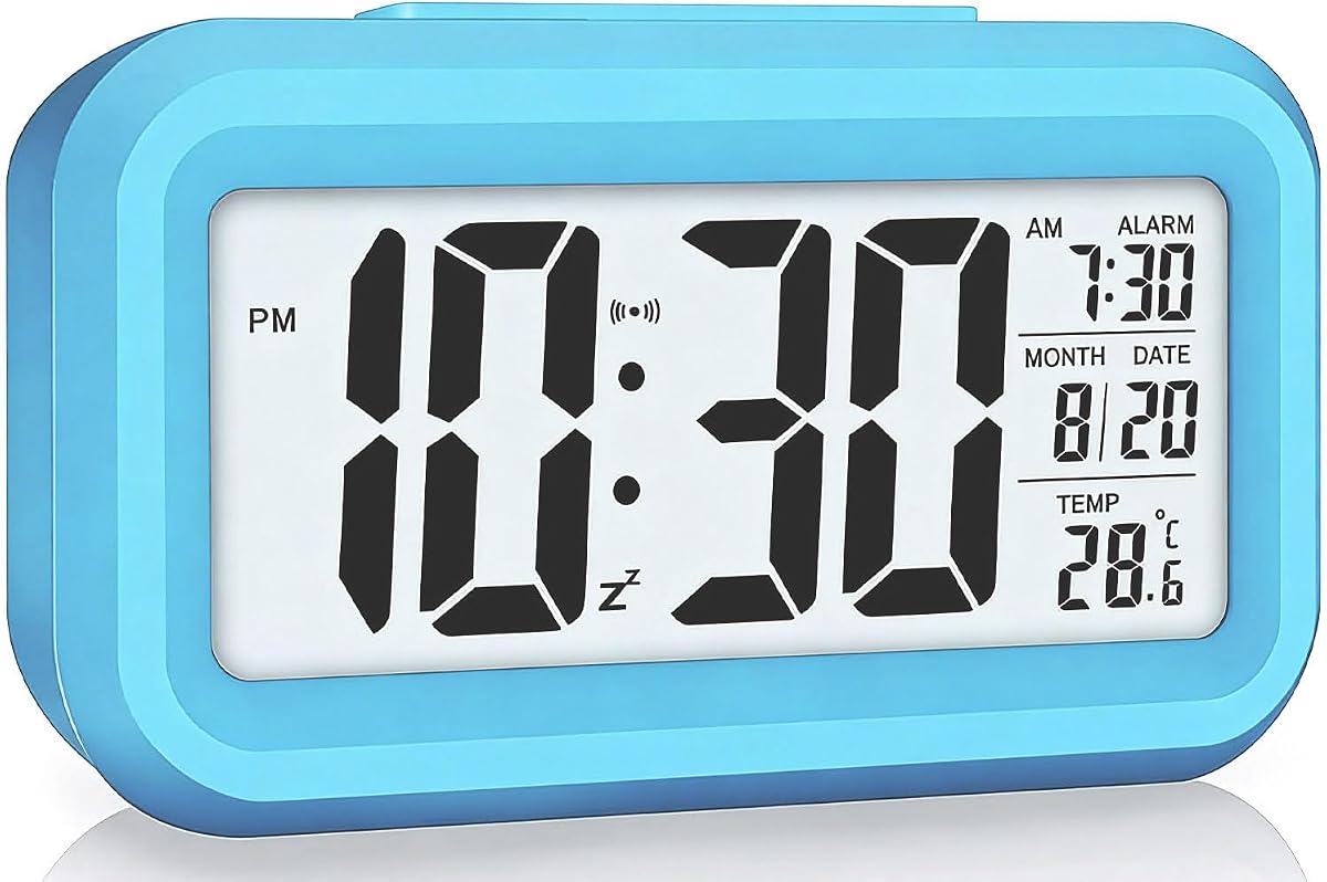 Lesipee Digital Alarm Clock for Bedroom, Desk Clock Battery Operated, Digital Clock with Extra Loud Alarm, Temperature, Auto-Dim and 12/24H Display Snooze Function for Heavy Sleepers Gifts for Kids