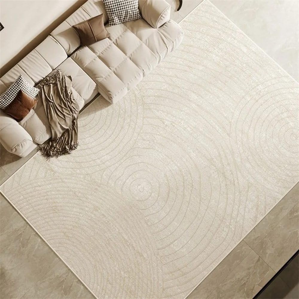 Tapis en peluche beige pour créer un coin lecture cosy dans la chambre