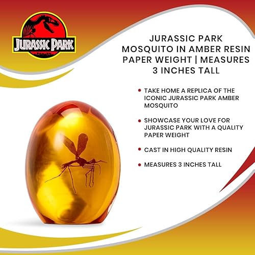 Miniatura 6 de Jurassic Park Mosquito In Amber Resin Prop Réplica | Peso de papel coleccionable oficial de Jurassic Park | Mide 3 pulgadas de alto