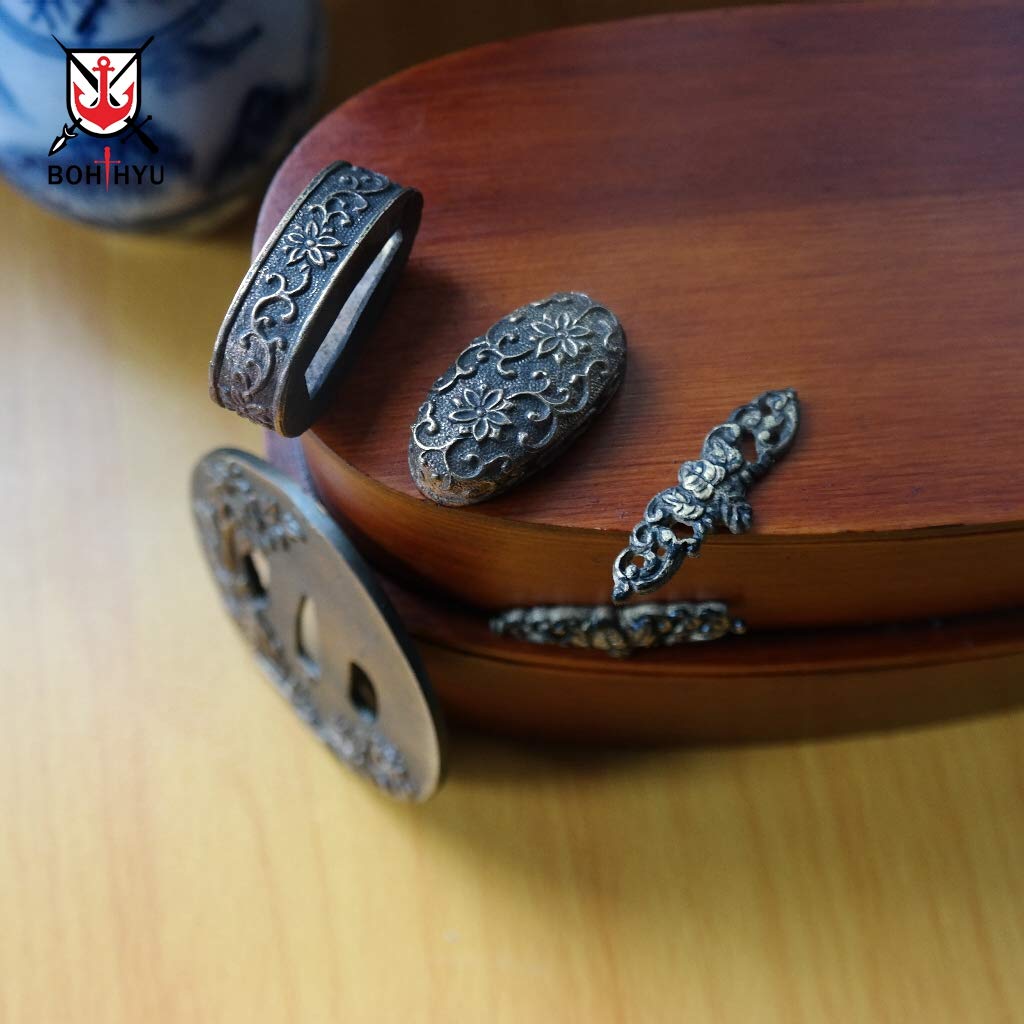 Boyu Japanese Samurai Sword KOSHIRAE–TSUBA FUCHI KASHIRA MENUKI Antique Copper 01-15