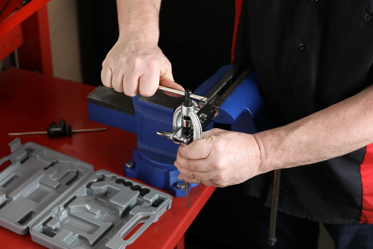 ARES 18019 - Double Flaring Tool Set with Extra Adapters- Use on Copper, Aluminum, Soft Steel Brake Line and Brass Tubing - Includes Mini Tubing Cutter and Storage Case