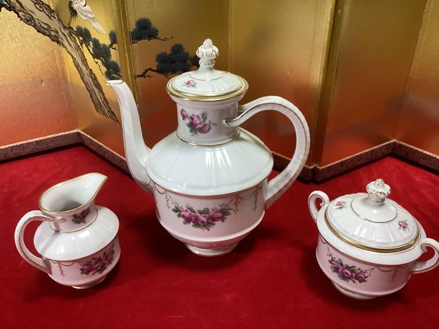 ロイヤルコペンハーゲンポットお皿容器3点セット