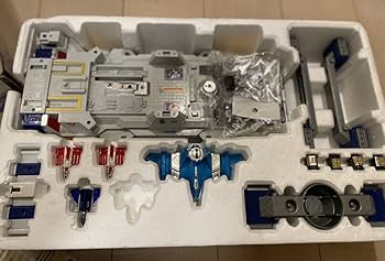 空中母艦基地　エリアルベース Amazon.co.jp: ウルトラマンガイア 空中母艦基地エリアルベース