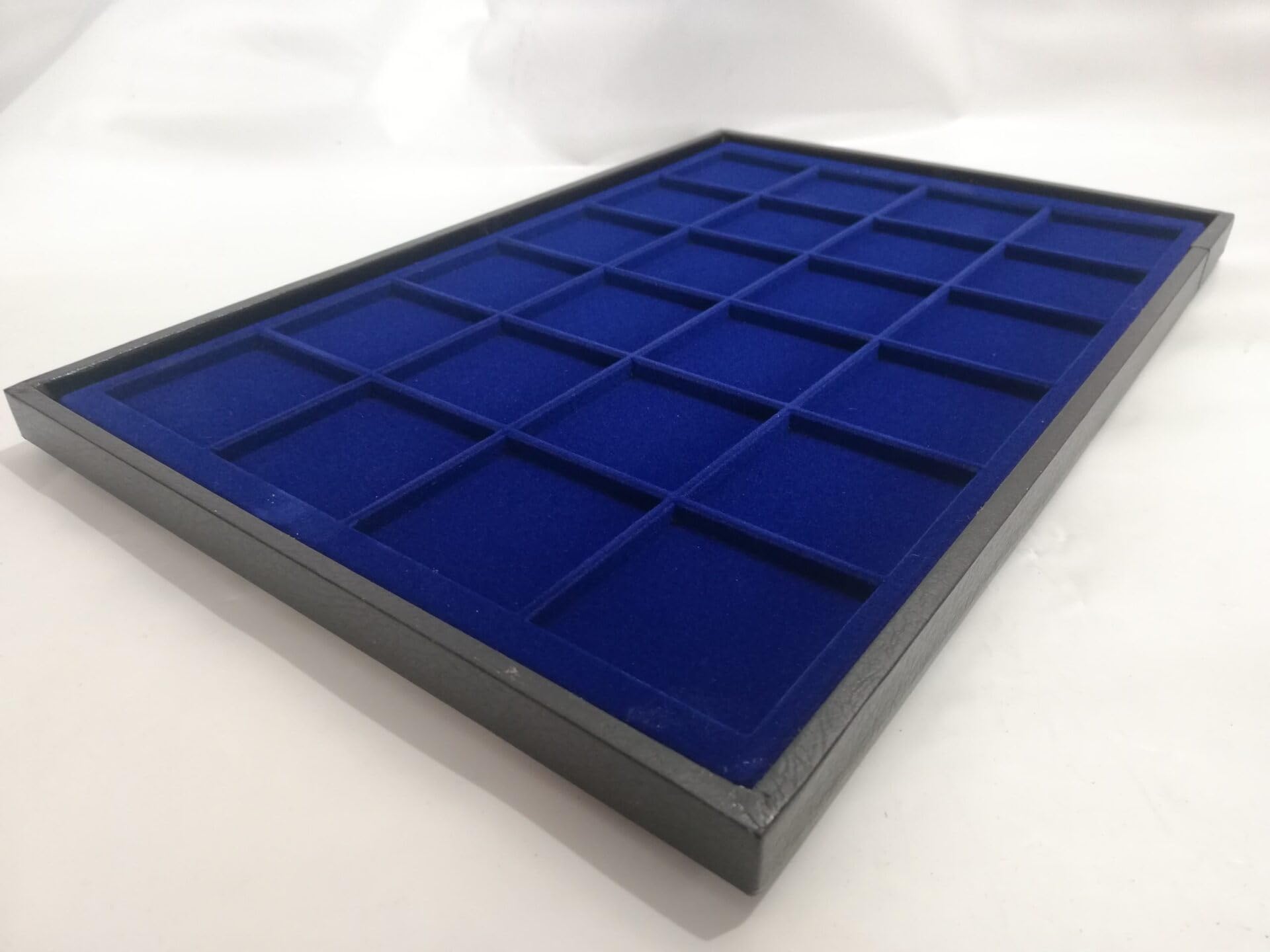 Caja para Monedas de colección en ecopiel Negra con 4 bandejas de Terciopelo Azul 24 Compartimentos - maletín numismática Artesanal Hecho a Mano en Italia