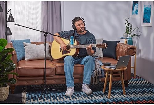 Miniatura 2 de RØDE NT1 Signature Series - Micrófono condensador de gran diafragma con soporte de choque, filtro pop y cable XLR para producción de música,