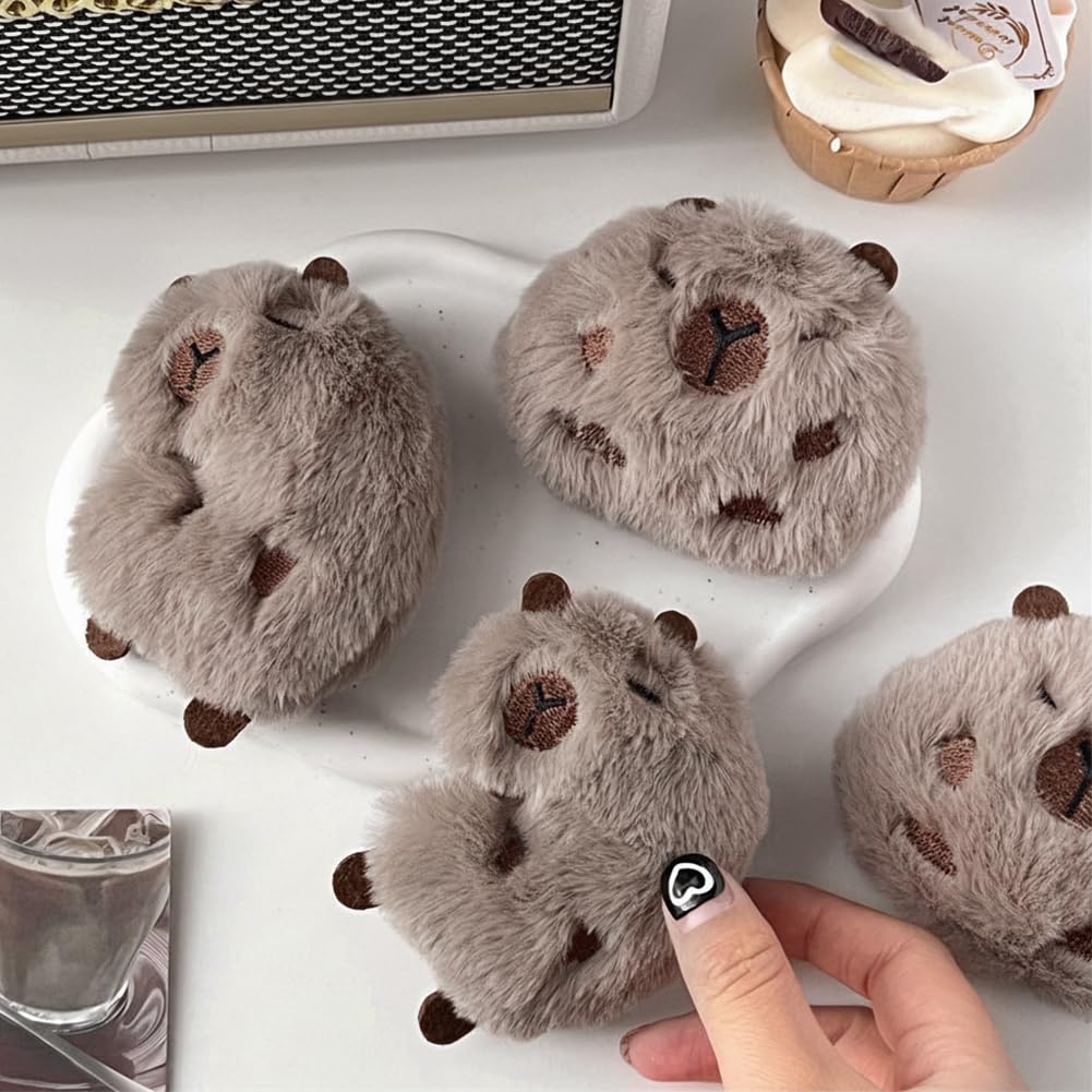 カピバラさん　ぬいぐるみブローチ　3点セット Amazon.co.jp: ブローチ カピバラ ぬいぐるみ かわいい 動物 帽子