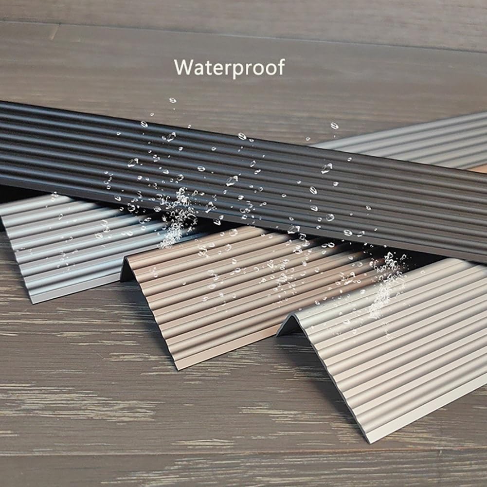 Profilo Antiscivolo Autoadesivo per gradini da 39"/47", a Forma di L, scanalato, scanalato, in Alluminio, per gradini Interni/Esterni, 1 5/8" x 3/4", Argento, 4x2x150cm. Sicurezza e Durata.