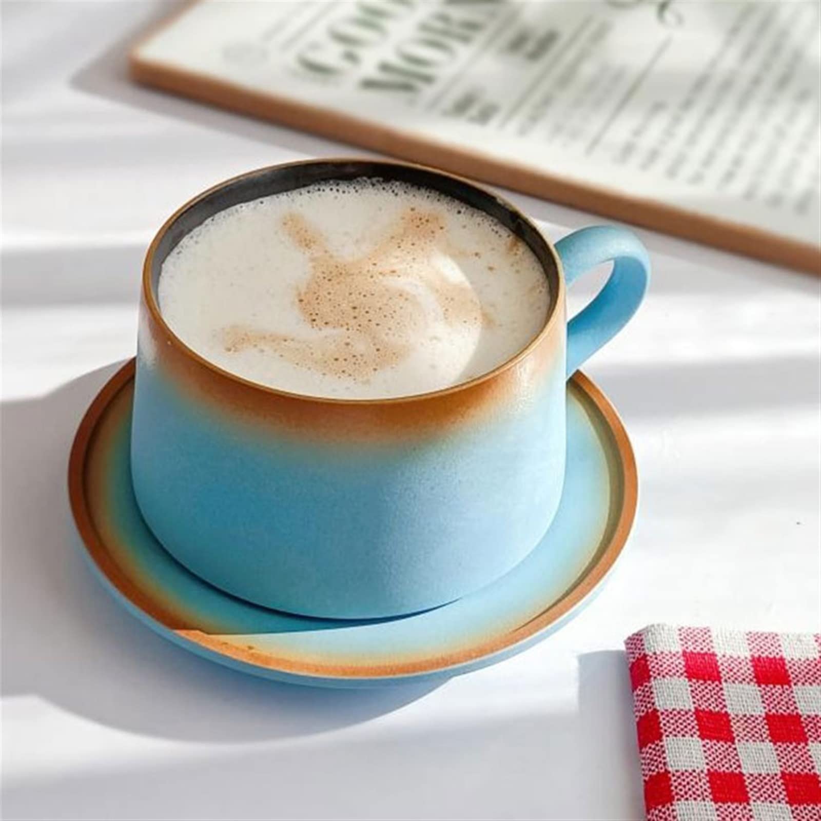 Kubek 220 ml wykwintny ceramiczny zestaw filiżanek do kawy i spodków wysokiej klasy biurowy kubek do latte domowy i komercyjny kubek do kawy filiżanka do kawy