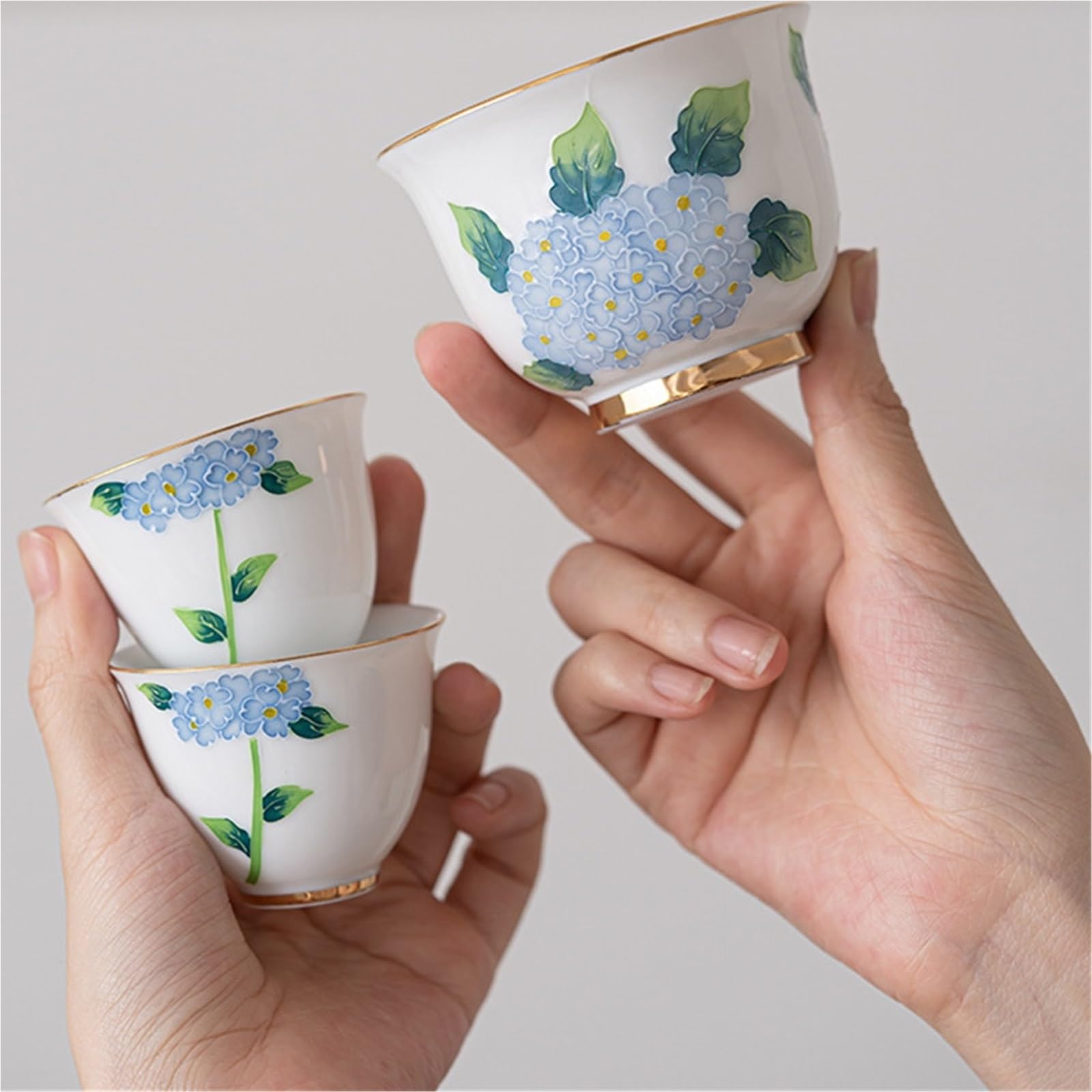 Filiżanka do herbaty chiński biały podszkliwny ręcznie malowany zestaw do herbaty (niebieskie pudełko 3-częściowy zestaw 1)