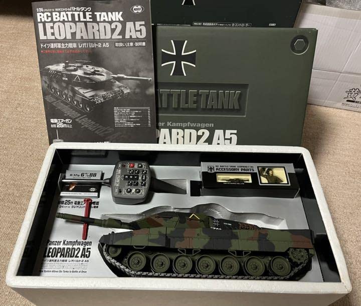 Amazon.co.jp: ○東京マルイ バトルタンク ラジコン戦車 レオパルド 全  