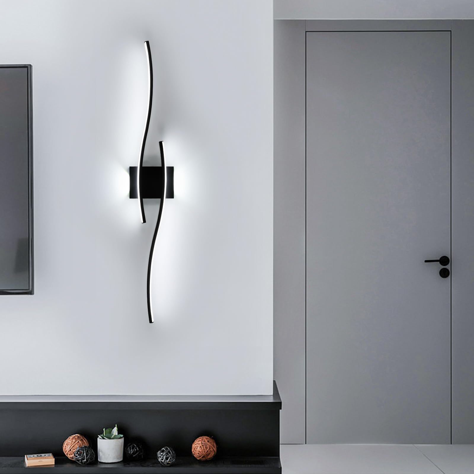 Comely Aplique Pared Interior LED, 27W 3000LM Negra Líneas Luz Blanca Fría 6500K, Lámpara de Pared LED Interior para Dormitorio, Estudio, Comedor, Pasillo