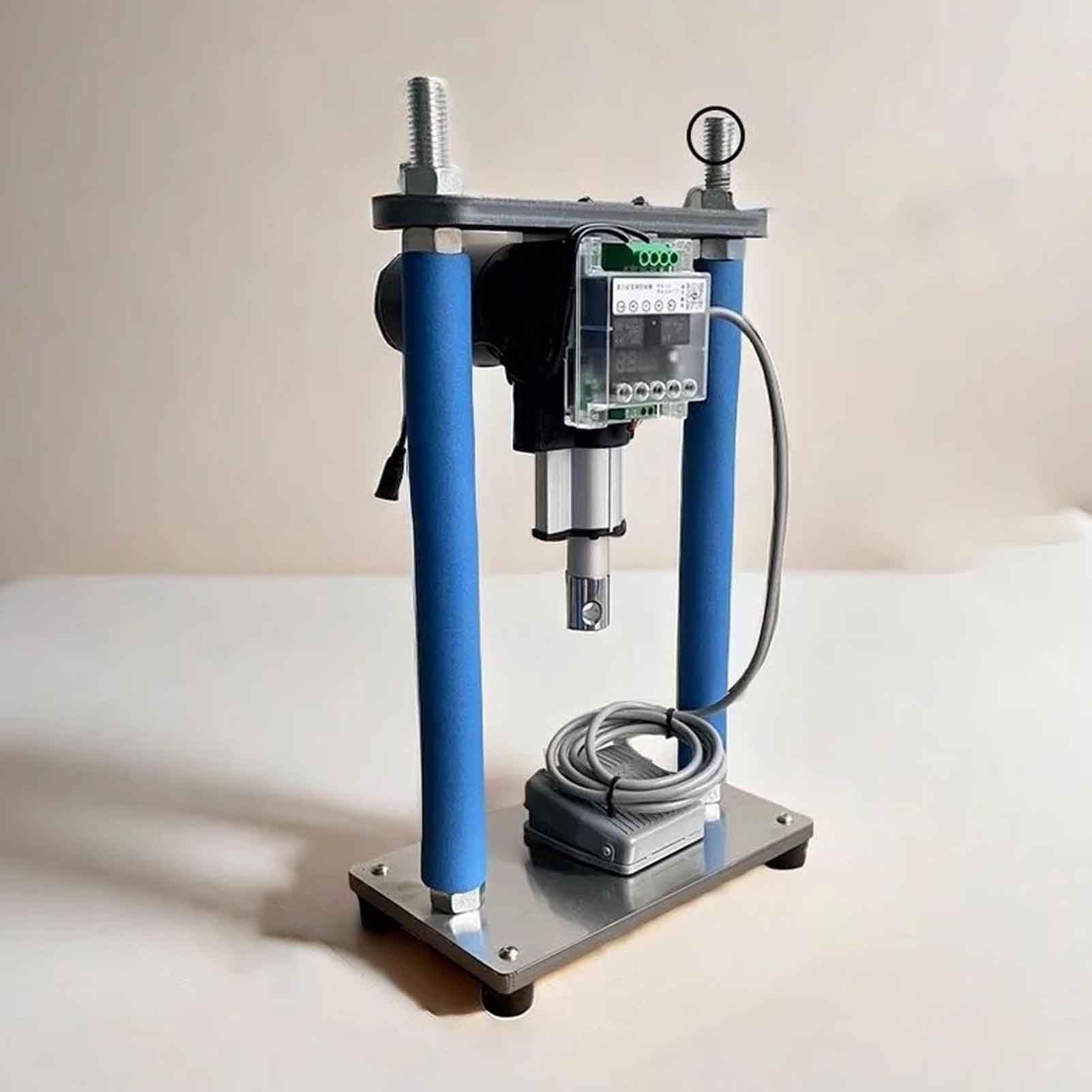 Toplionace Prensa Eléctrica Silenciosa Prensa Hidráulica Universal de Escritorio Altura Ajustable 30 Mm Carrera 5 Mm/S 8000 N