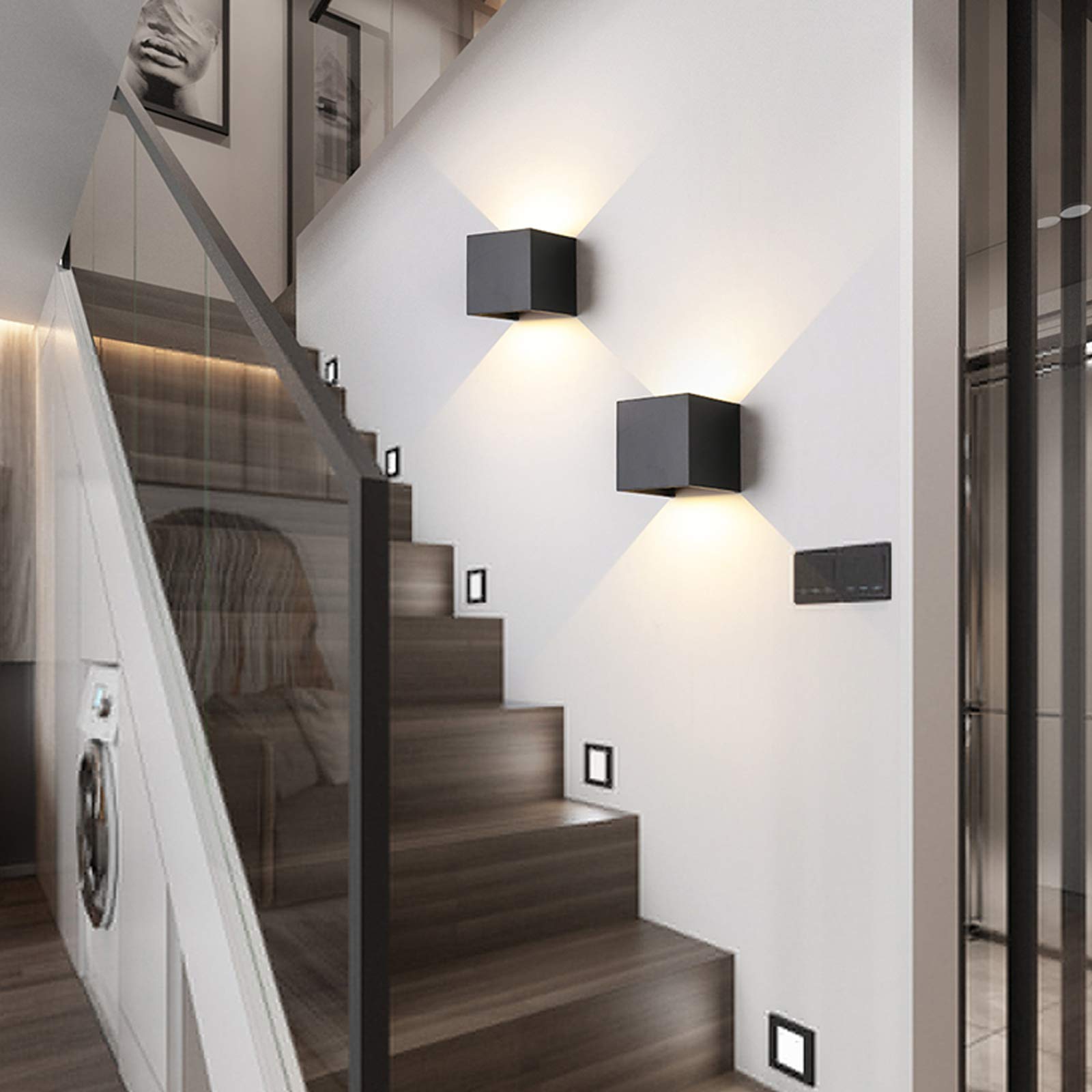 2 Pezzi Applique da parete Esterno Lampada da Parete LED Interno Nero 6W Bianco Naturale 4000K IP65 Impermeabile Quadrata Alluminio Lampada Muro su e Giù Regolabile Design Facile Da Installare