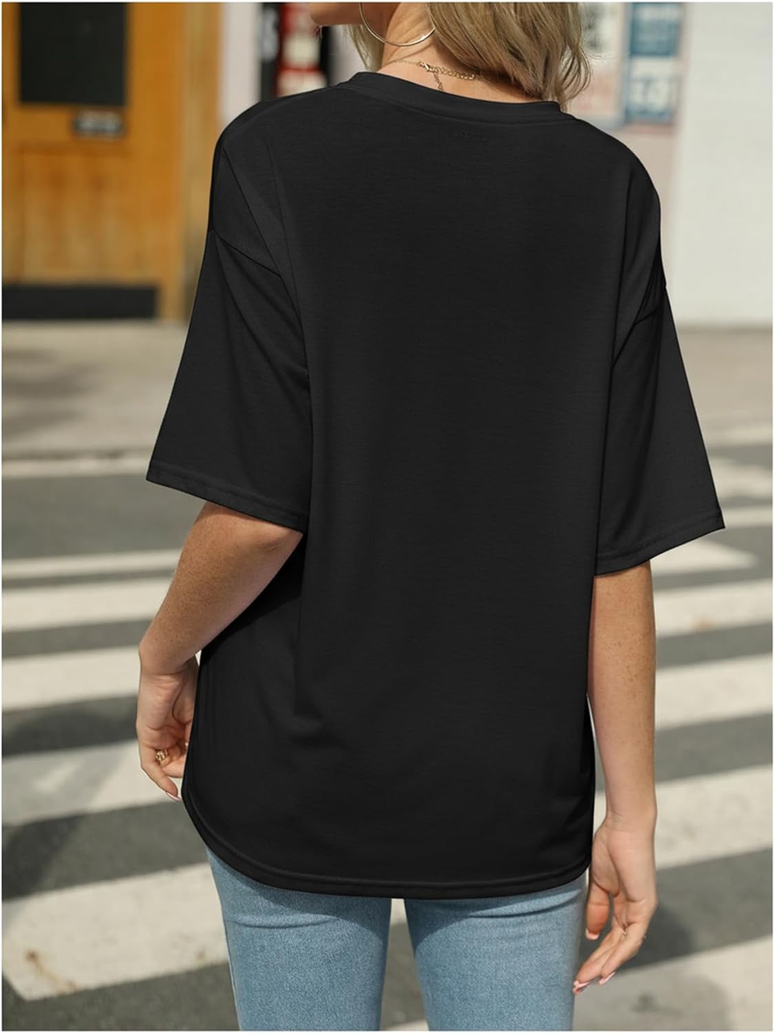 Women's Rhinestone Sequin Bowknot Graphic Tees Short Sleeve Crewneck Summer Tops Going Out T Shirt - Image 2