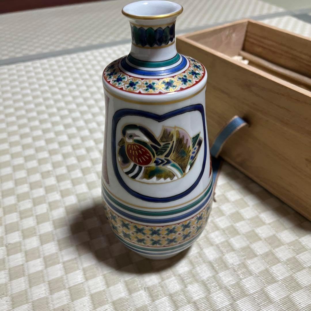 北出星光 瑞鳥紋陶瓶 九谷焼 北出星光 瑞鳥紋陶