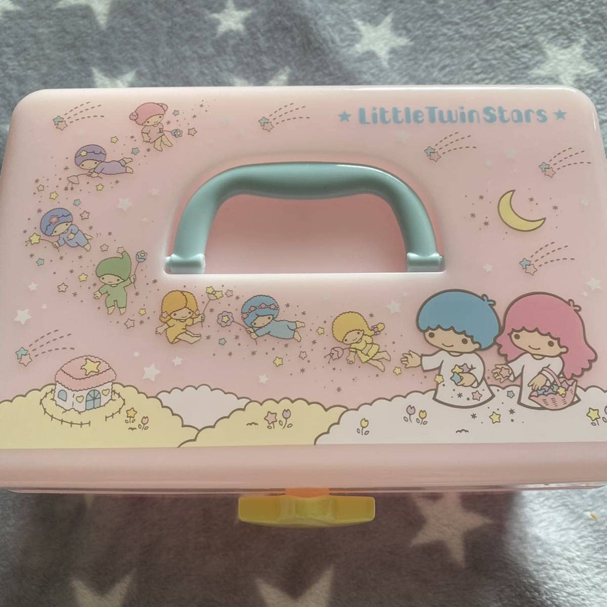 Amazon｜キキララ リトルツインスターズ 収納ボックス 持ち手 救急箱