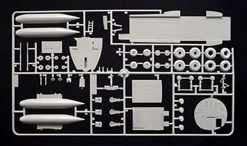 Italeri 1255S 1/72 C-130J Hercules, Grey