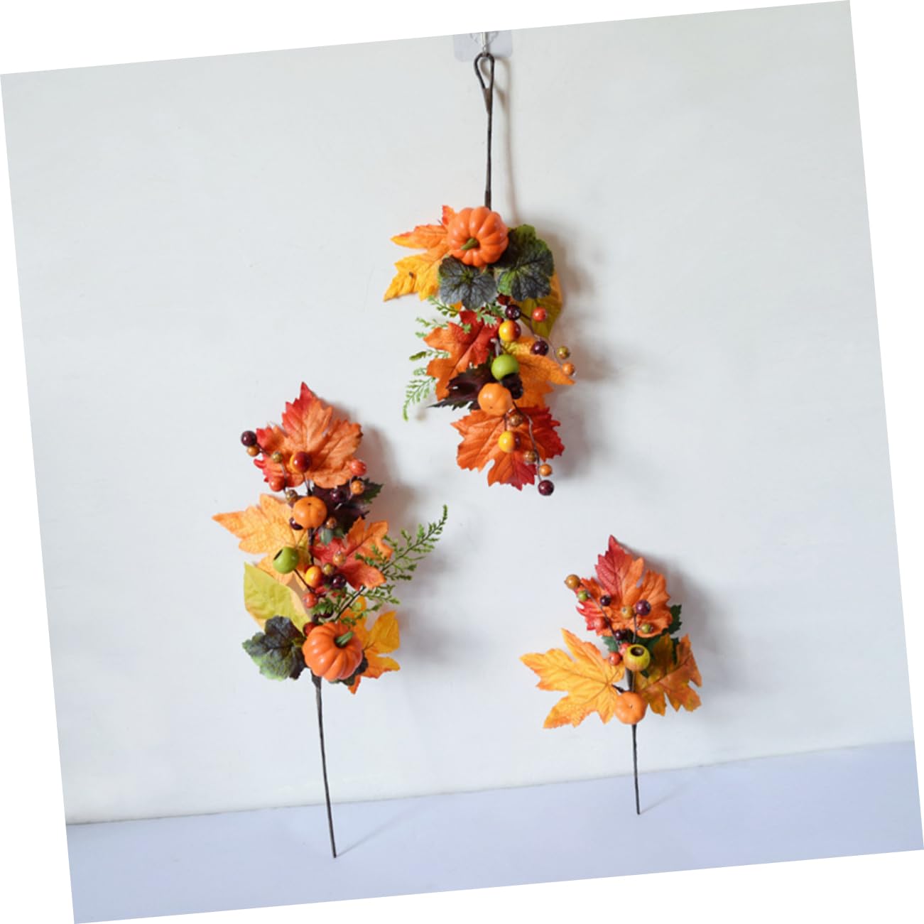 jojofuny 4 Sets Künstlicher Kürbis-Ahornblatt-Zweig Herbstblätter Erntedank-Dekoration Kunstpflanze Für Zuhause Outdoor Garten Dekoration 2 Stück X 4