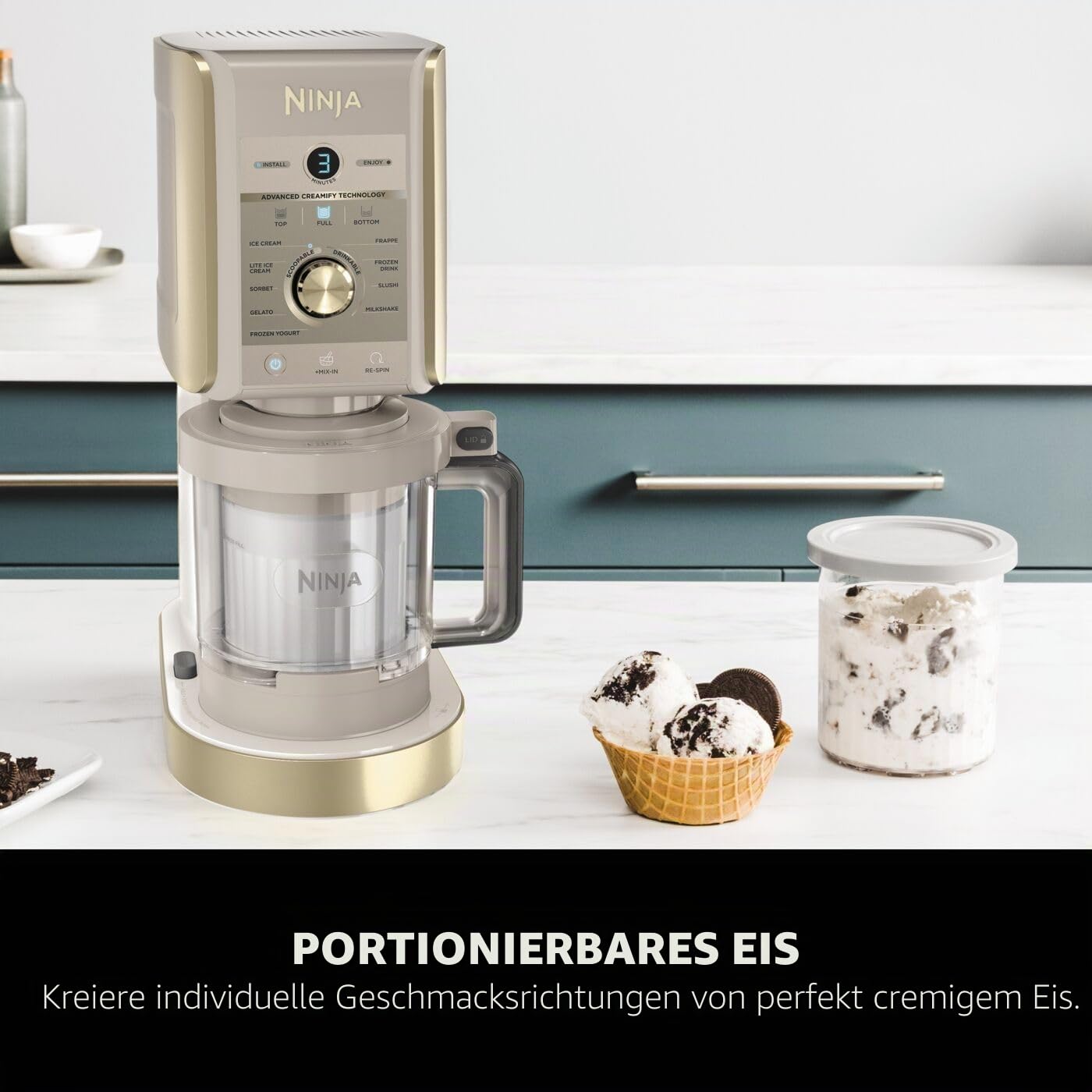 Ninja CREAMi Deluxe Eismaschine und Frozen Dessert Maker mit 3 Dosen, 10 Funktionen, macht Eiscreme Slushi und mehr, 2-in-1 Geschmacksoption, Stone Gold, NC501UKSTGD