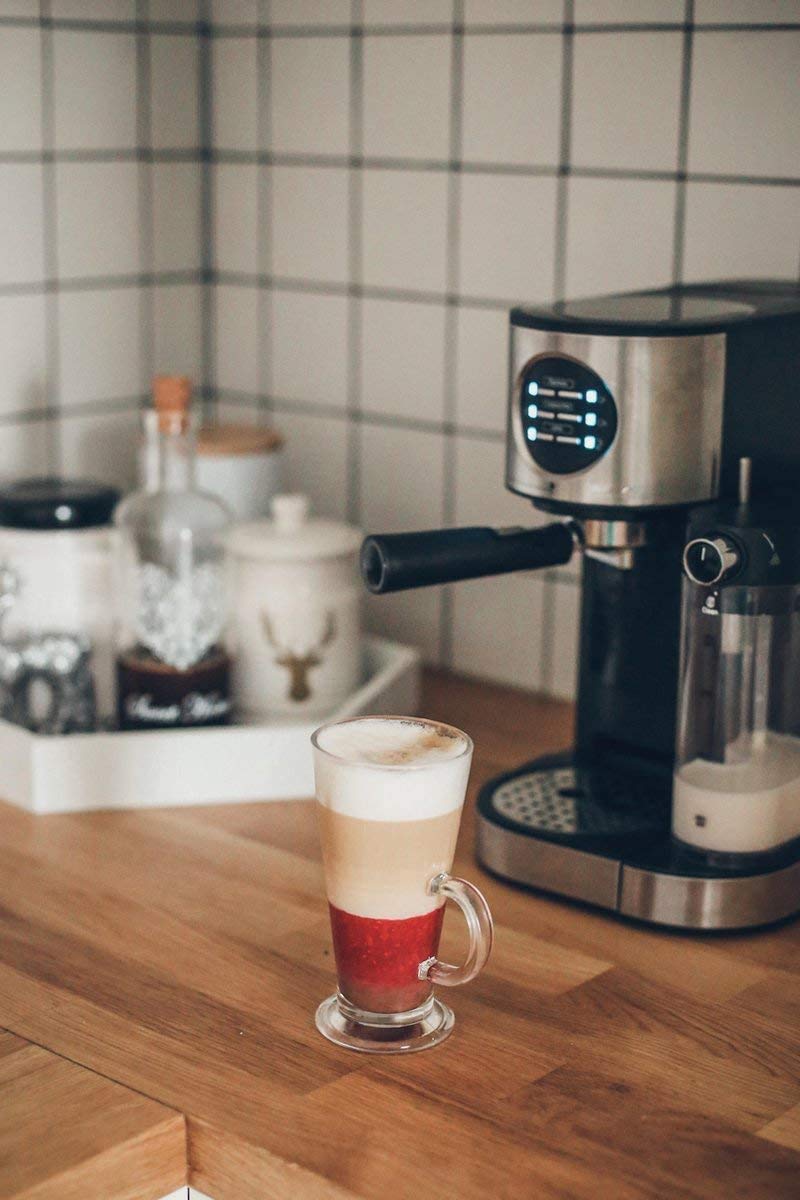 MPM MKW-07M Macchina per Caffè Espresso 20 Bar, Espresso, Cappuccino e Latte, Serbatoio Latte 0,7 Litri, Scaldatazze, Finitura in Acciaio Inossidabile, Serbatoio dell'acqua Staccabile da 1,2 L, 1470W