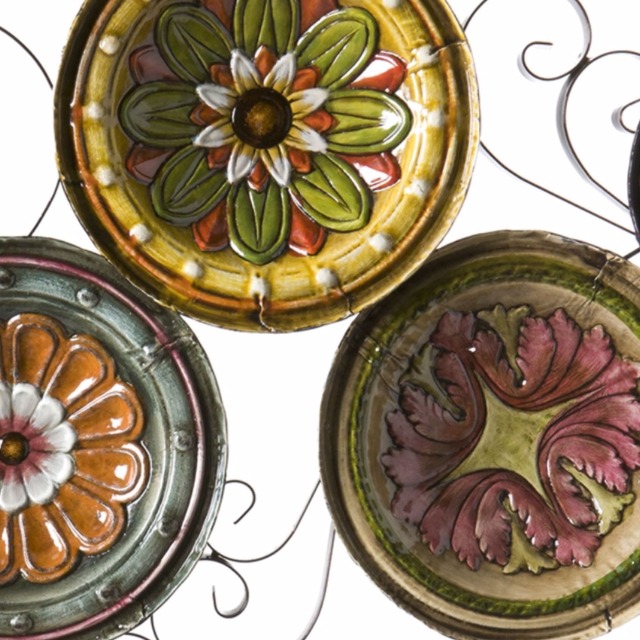 Amazon.com: SEI Furniture - Marinci Scattered Italian Plates Wall