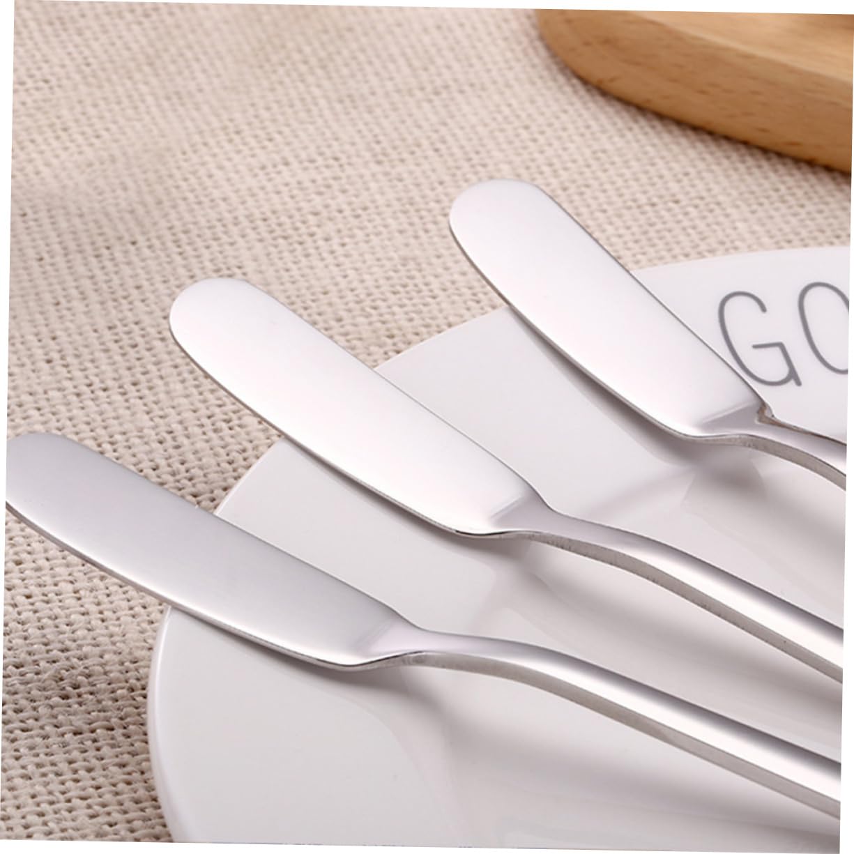 MOLUCKFU 2pcs 304 Stainless Steel Butter Spreader Knives Sharp Blade Easy to Clean Versatile for Cheese Butter and Jam