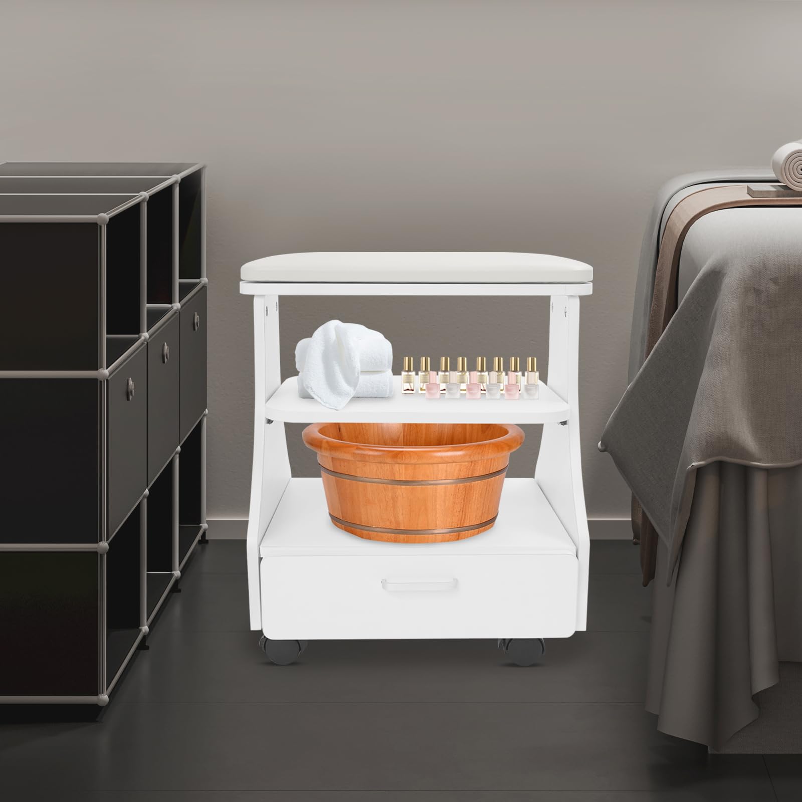Carrito de salón con cojín, carrito de almacenamiento de 3 niveles para herramientas de manicura y pedicura, carrito para baños de pies, pedicura, accesorios de salón, hasta 50 kg, 52 x 41 x 55 cm