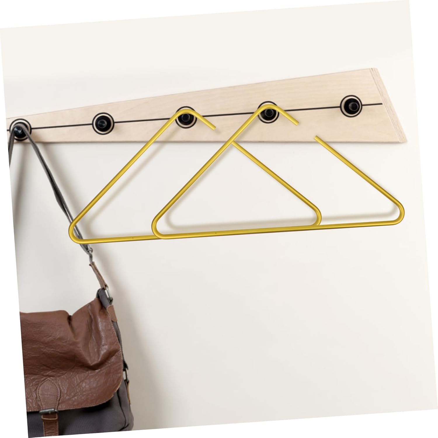 5pcs Open Hangers Space Saver Hooks for Coats Pants Blankets No Slip Design Triangle Shape Lightweight for Closet Organization