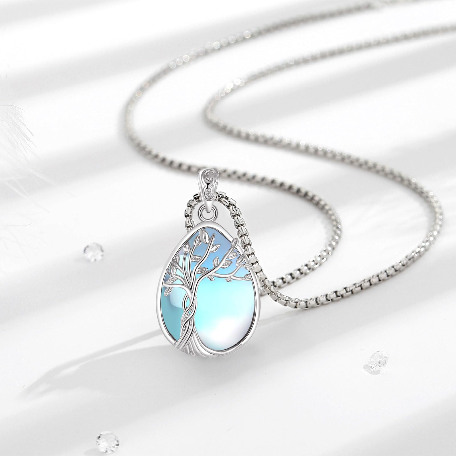 Collana con Pietra di Luna Turchese per Donne, Albero della Vita/Garofano/Farfalla Regalo di Gioielli per la Festa Della Mamma per la Mamma, 22"