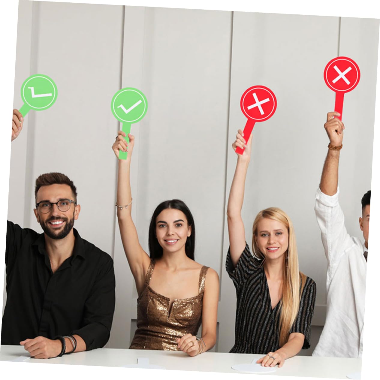 Palette De Vote Réutilisable 8 Pièces Rouge Vert Vrai Faux Panneau De Signalisation Portable pour Salle De Classe Réunions Familiales Activités Ludiques