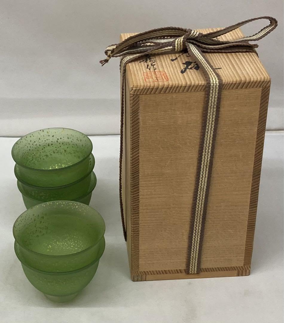 Amazon.co.jp: B135 上野良樹作硝子製 煎茶碗5客 共箱 煎茶道具 酒器 