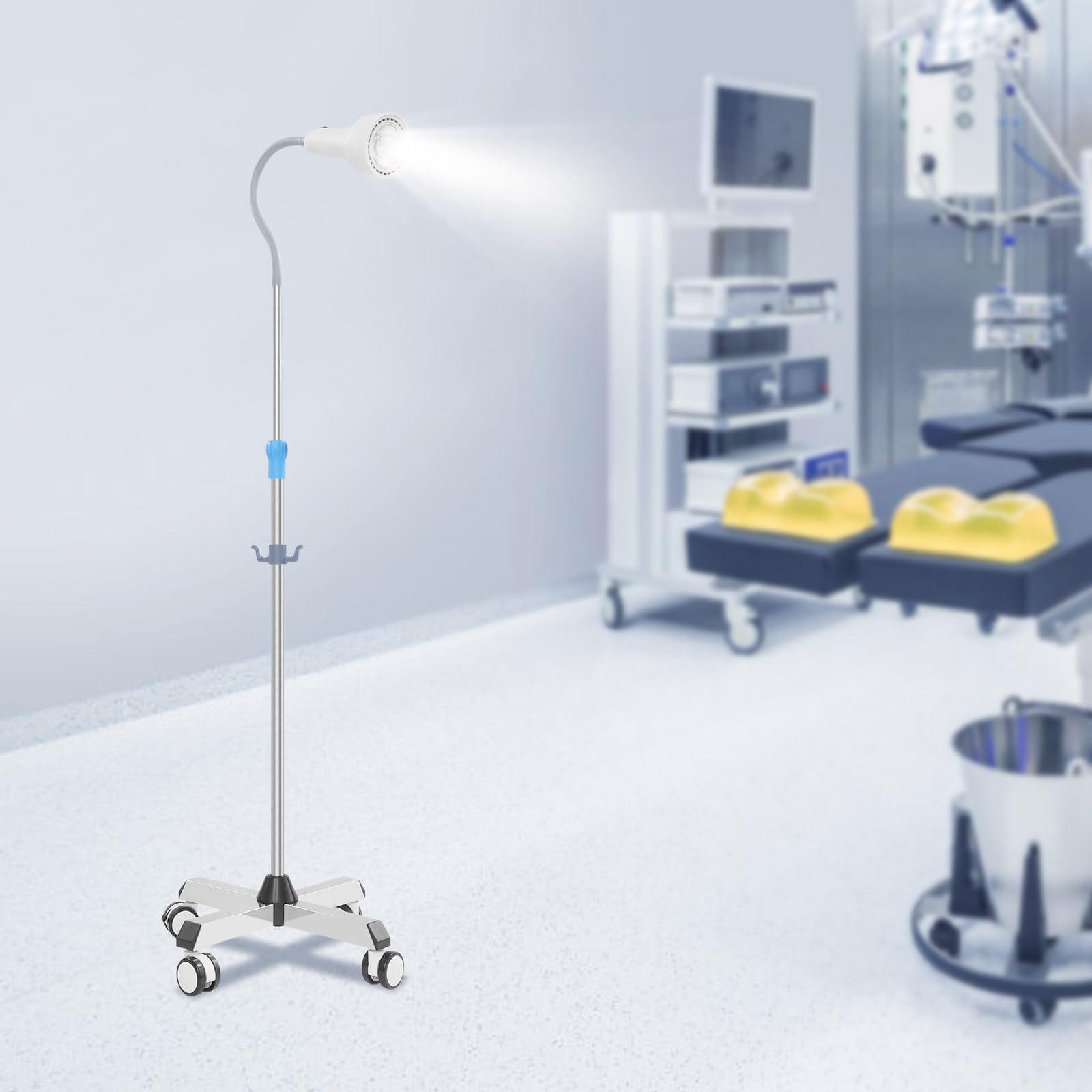 LED Untersuchungsleuchte 30W, 65000 Lux, 360° Drehbar, Höhenverstellbar 135-160cm, Mit 4 Lenkrollen, Für Klinik & Zahnarzt, Weiß