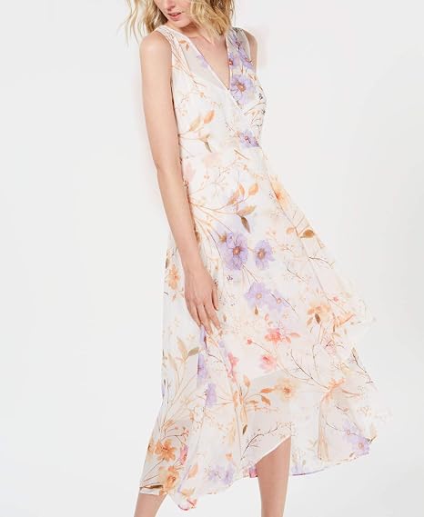 Petite Chiffon Sleeveless V Neck 