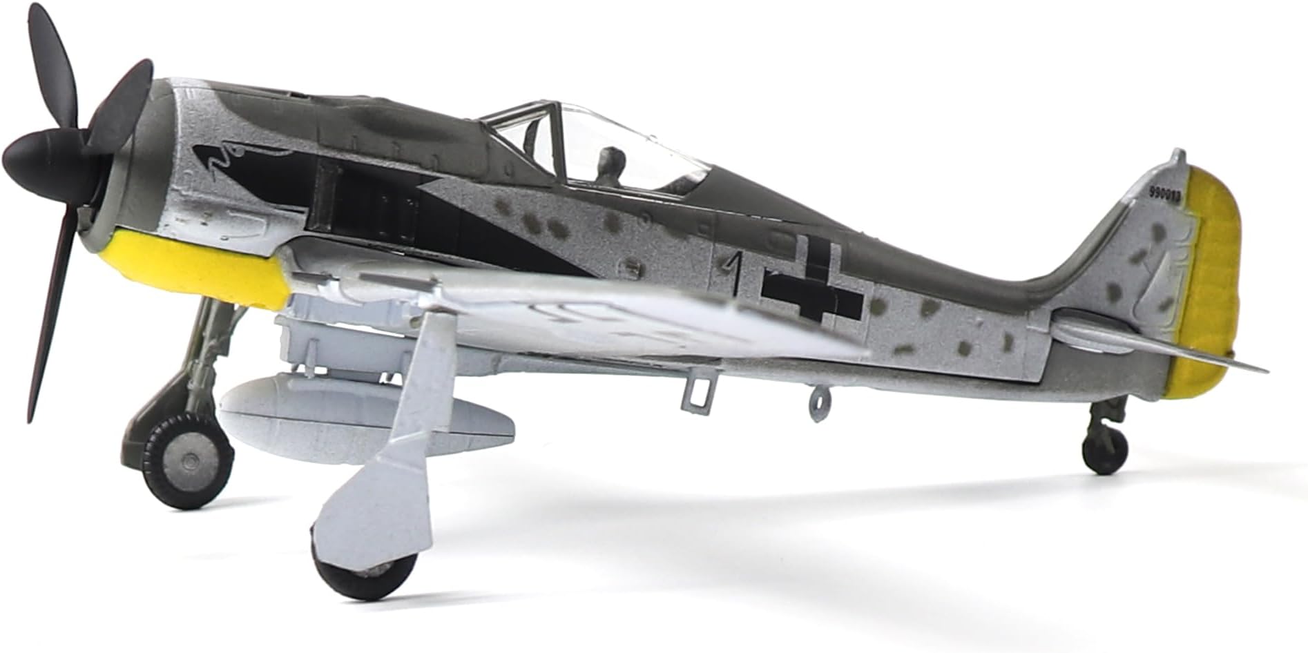 Focke-Wulf Fw 190A-8 1/72 Metal Fighter Model Classic German WWII Military Finshed Diecast Aircraft Model Prebuilt Kits with Display Stand for Collection or Gift