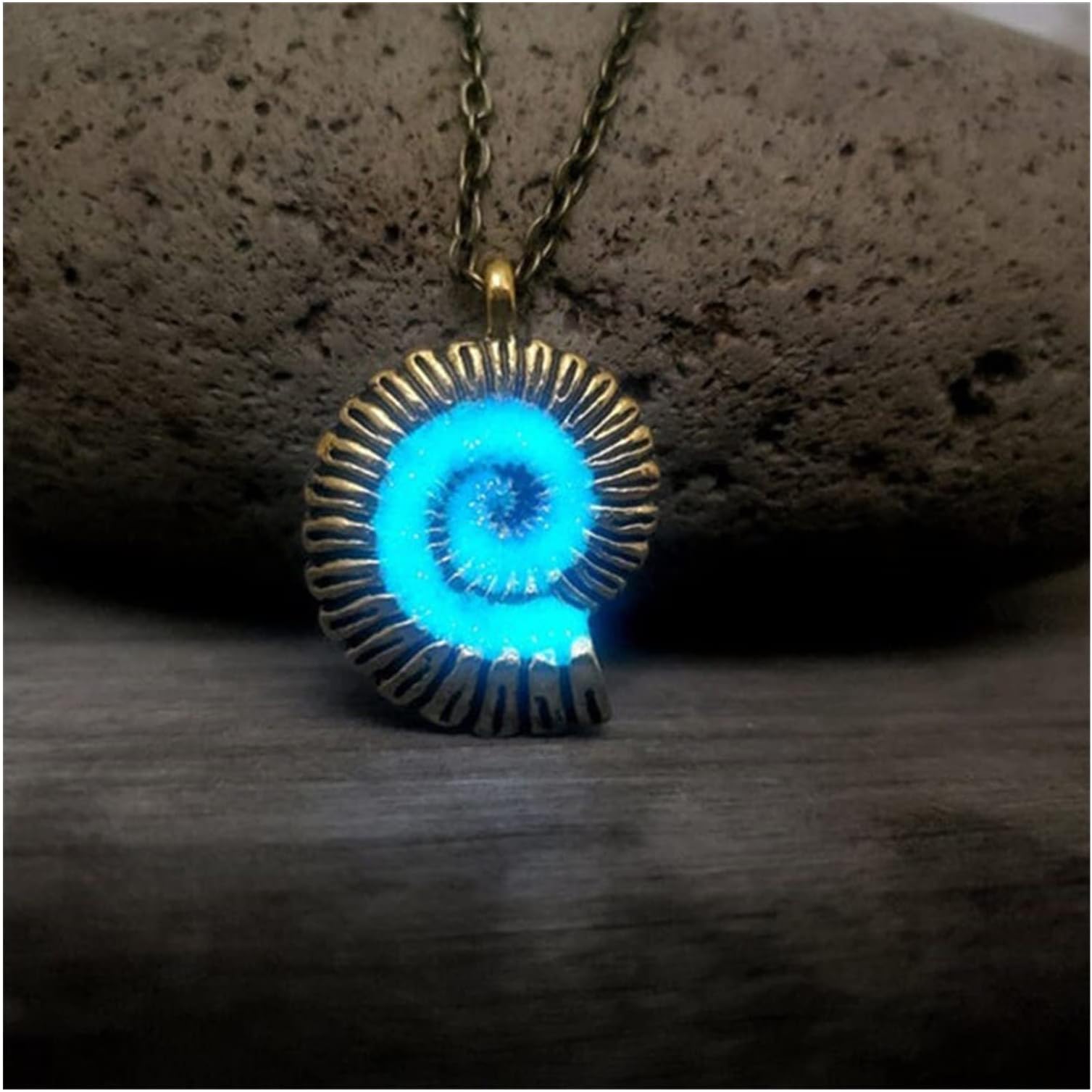 KIZQYNPendant Necklaces Conch Necklace Sea Shell Necklace Conch Costume Ladies Necklaces Pendant Pendant Necklace Women Necklace (Color : A)