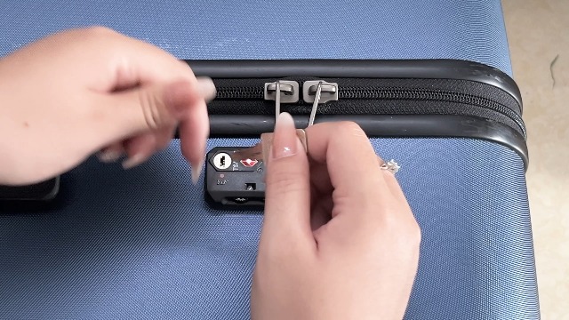 2 Stück TSA 002/007 Universalschlüssel - Für Kofferschlösser Auf Flugreisen