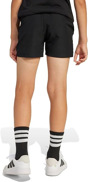 Visiter la boutique adidas Adidas Mixte Enfant Essentials Climacool Shorts in use